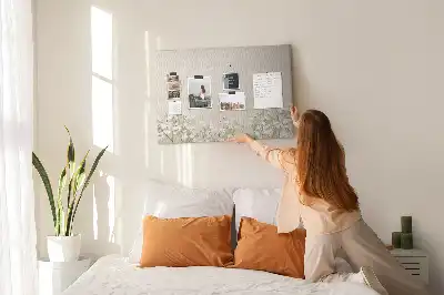 Bedruckte Korkplatte mit Motiv Geöffnete Blütenknospen