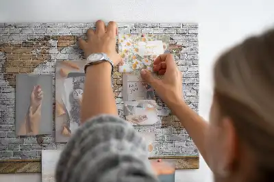 Bilder-Korktafel Weltkarte in Ziegeloptik
