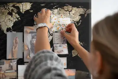 Weltkarte als Pinnwand aus Kork Dürre