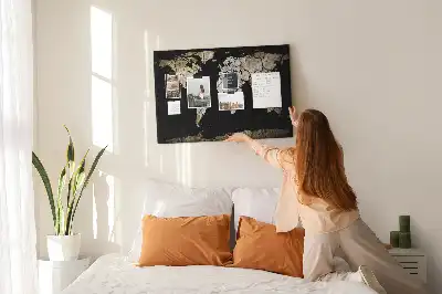 Weltkarte als Pinnwand aus Kork Dürre