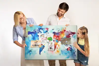 Korktafel mit Weltkarten-Motiv