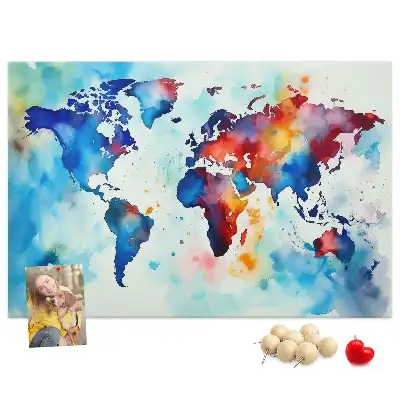 Korktafel mit Weltkarten-Motiv