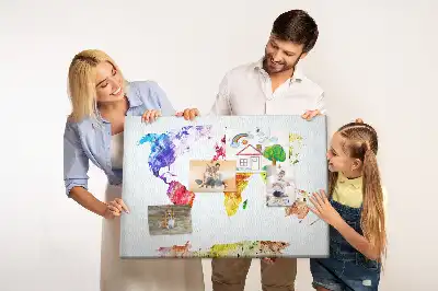 Pinnwand aus Kork mit Pastellmalerei-Motiv Weltkarte