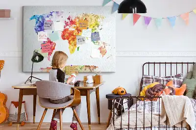Pinnwand aus Kork mit Pastellmalerei-Motiv Weltkarte