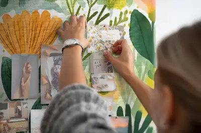 Bedruckte Korkplatte mit Aquarell-Blumenmotiv