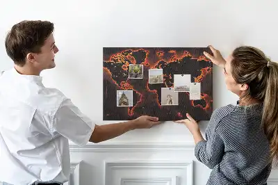 Kork-Pinnwand im modernen Landkarten-Design