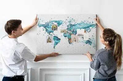 Bilder Korktafel in Form einer Weltkarte