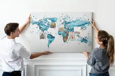 Bilder Korktafel in Form einer Weltkarte
