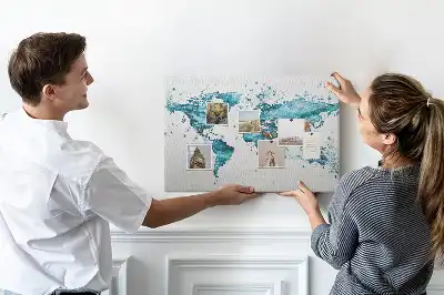 Bilder Korktafel in Form einer Weltkarte