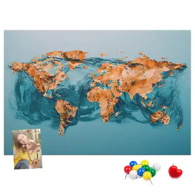 Bedruckte Korkplatte mit moderner Globus-Komposition