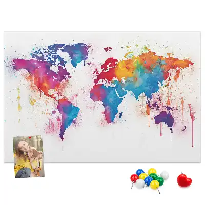Bilder-Korktafel mit geografischer Weltkarte