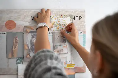 Bilder-Korktafel Sieben-Tage-Organizer Arbeit