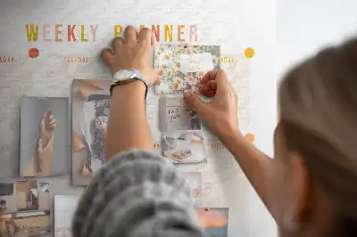Bedruckte Korkplatte Sieben-Tage-Plan