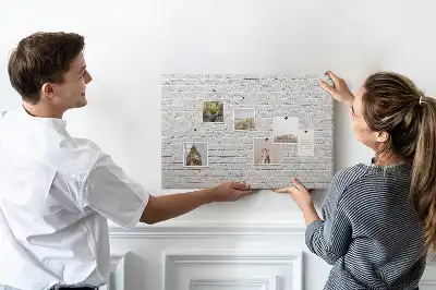 Bedruckte Korkplatte mit Ziegelwand-Motiv