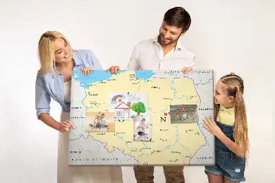 Pinnwand mit politischer Karte von Polen