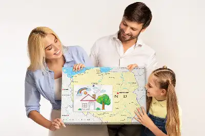 Pinnwand mit politischer Karte von Polen