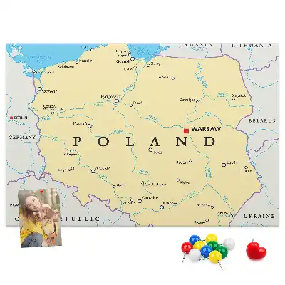 Pinnwand mit politischer Karte von Polen