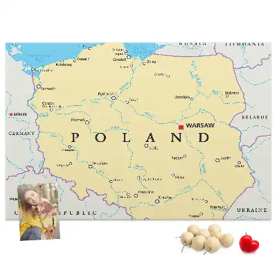 Pinnwand mit politischer Karte von Polen