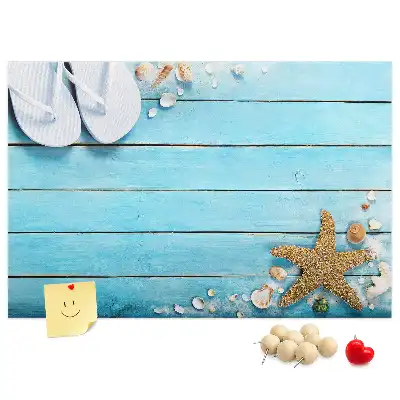 Bilder-Korktafel mit Muschelmotiv auf Holzoptik