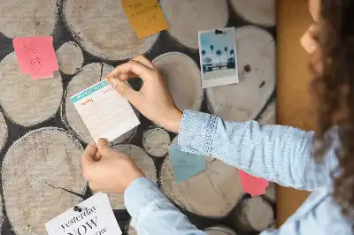 Bedruckte Korkplatte mit Motiv gefällte Bäume und Baumstümpfe