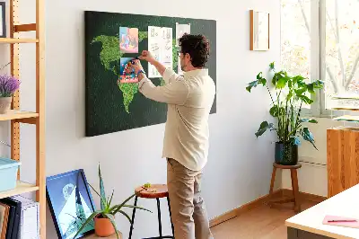 Kork-Pinnwand mit Weltkarten-Motiv