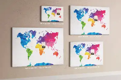 Bilder-Korktafel mit abstrakter Weltkarte