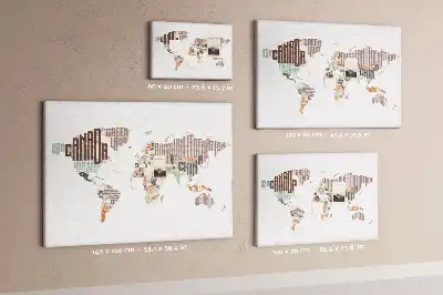 Bedruckte Kork-Weltkarte mit bunten Buchstaben