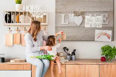 Pinnwand mit dem Motto Liebe im Interieur