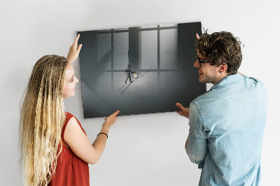 Magnetische, trocken abwischbare Tafel Ein Wanderer im Dunkeln