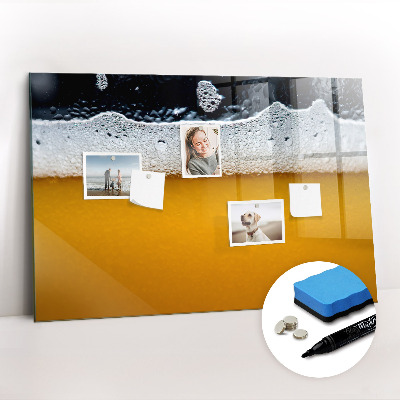 Beschreibbare magnettafel Bier aus nächster Nähe