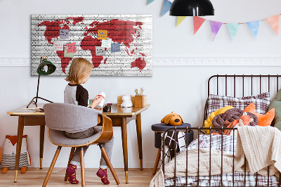 Magnettafel mit Marker Weltkarte aus Backsteinmauern