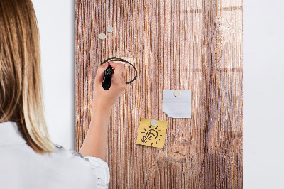 Magnettafel mit Marker Paprika auf einem Brett