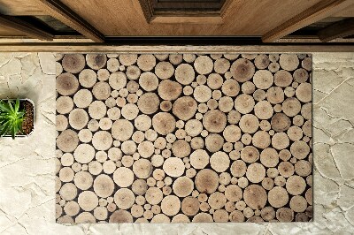 Matten für den Außenbereich vor der Tür Holzstapel