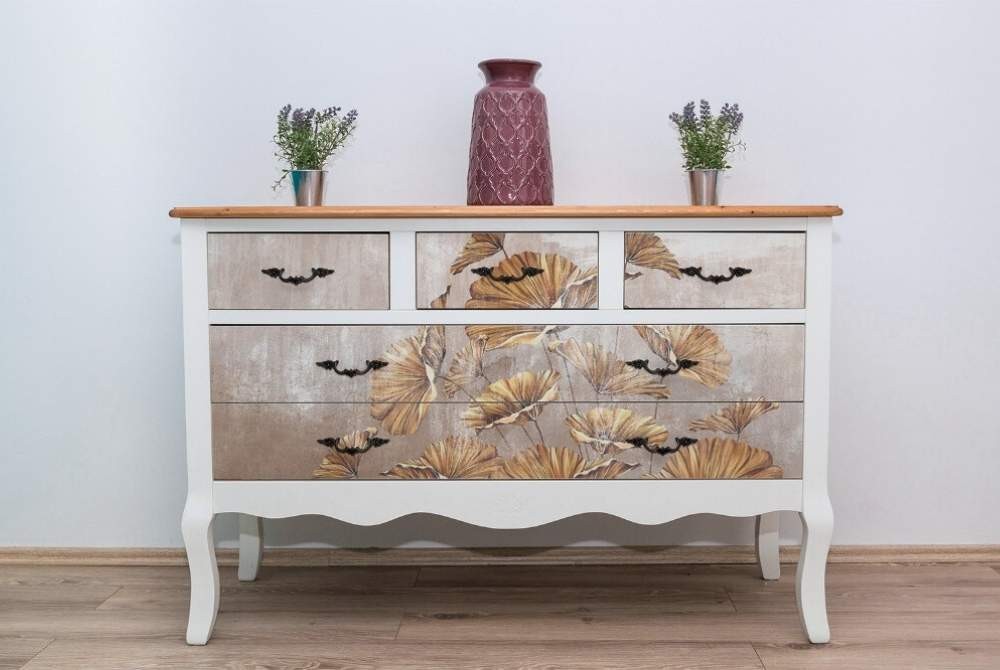 wie man Möbel günstig renovieren kann